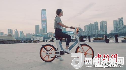 摩拜發(fā)布“摩拜助力車”。供圖